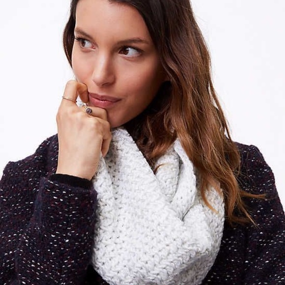 LOFT Creamy White Shimmery Scarf - Picture 2 of 3